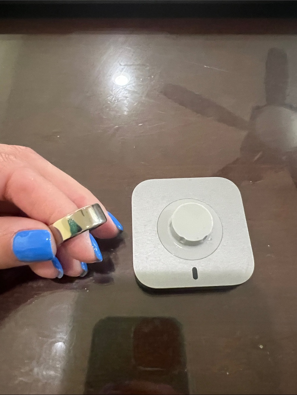 Oura 4 Gold Ring and Charger Dock